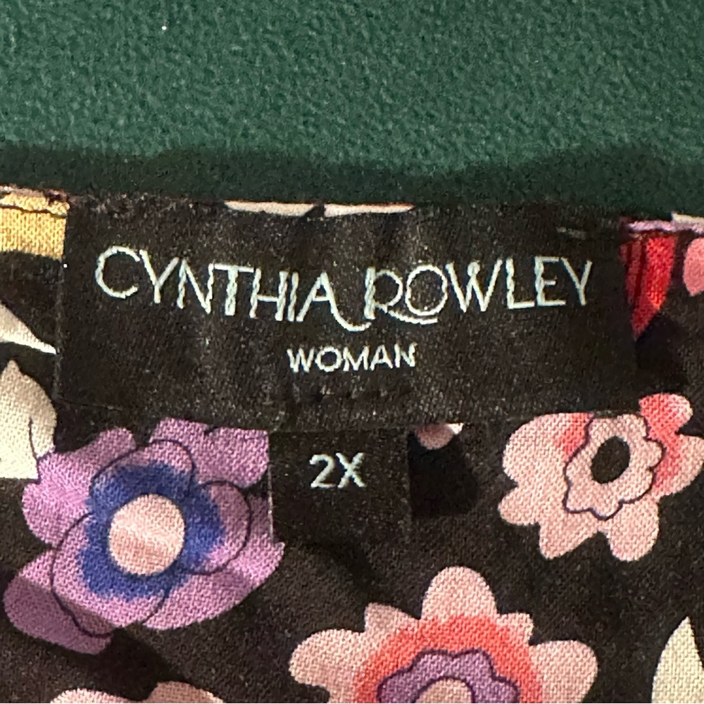 Cynthia Rowley Womens 2X Stretch Black Floral Tunic V-Neck 3/4 Sleeve Blouse Top - Picture 3 of 12